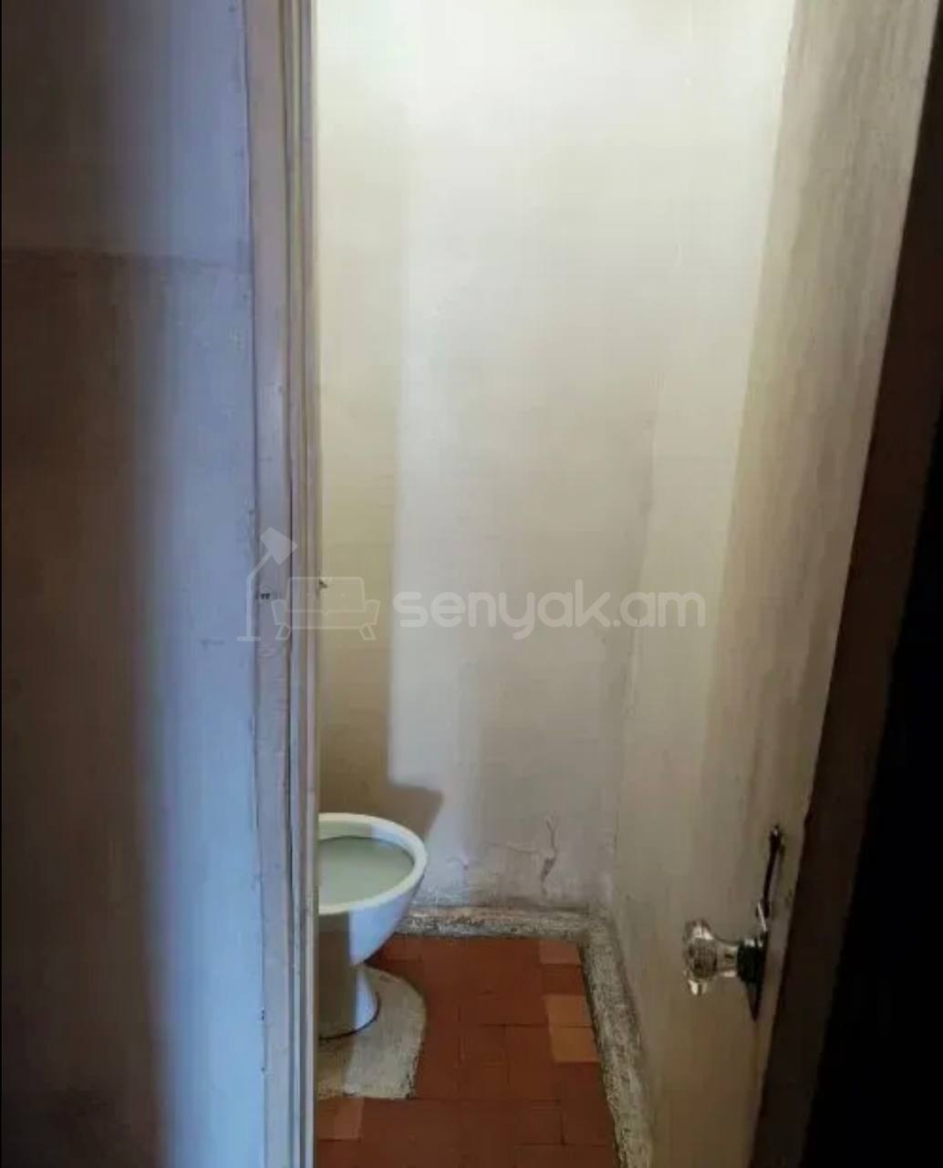 3 Սենյականոց Բնակարան, 78քմ, 1/9 հարկ, Նորմալ Վիճակում