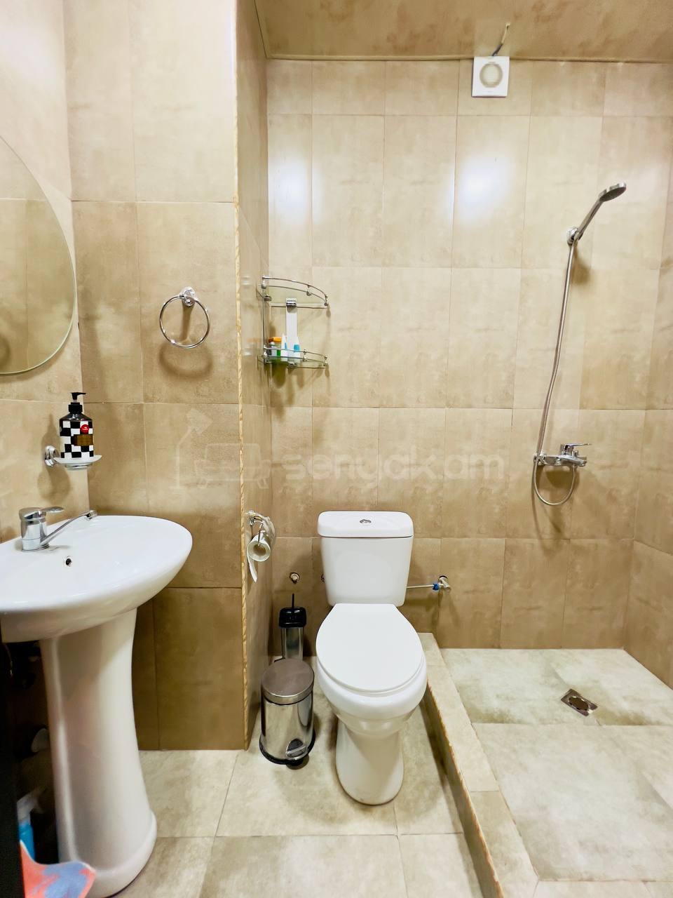 2 Սենյականոց Բնակարան Նորակառույցում, 60քմ, 6/15 հարկ, Դիզայներական Վերանորոգված, Կահավորված