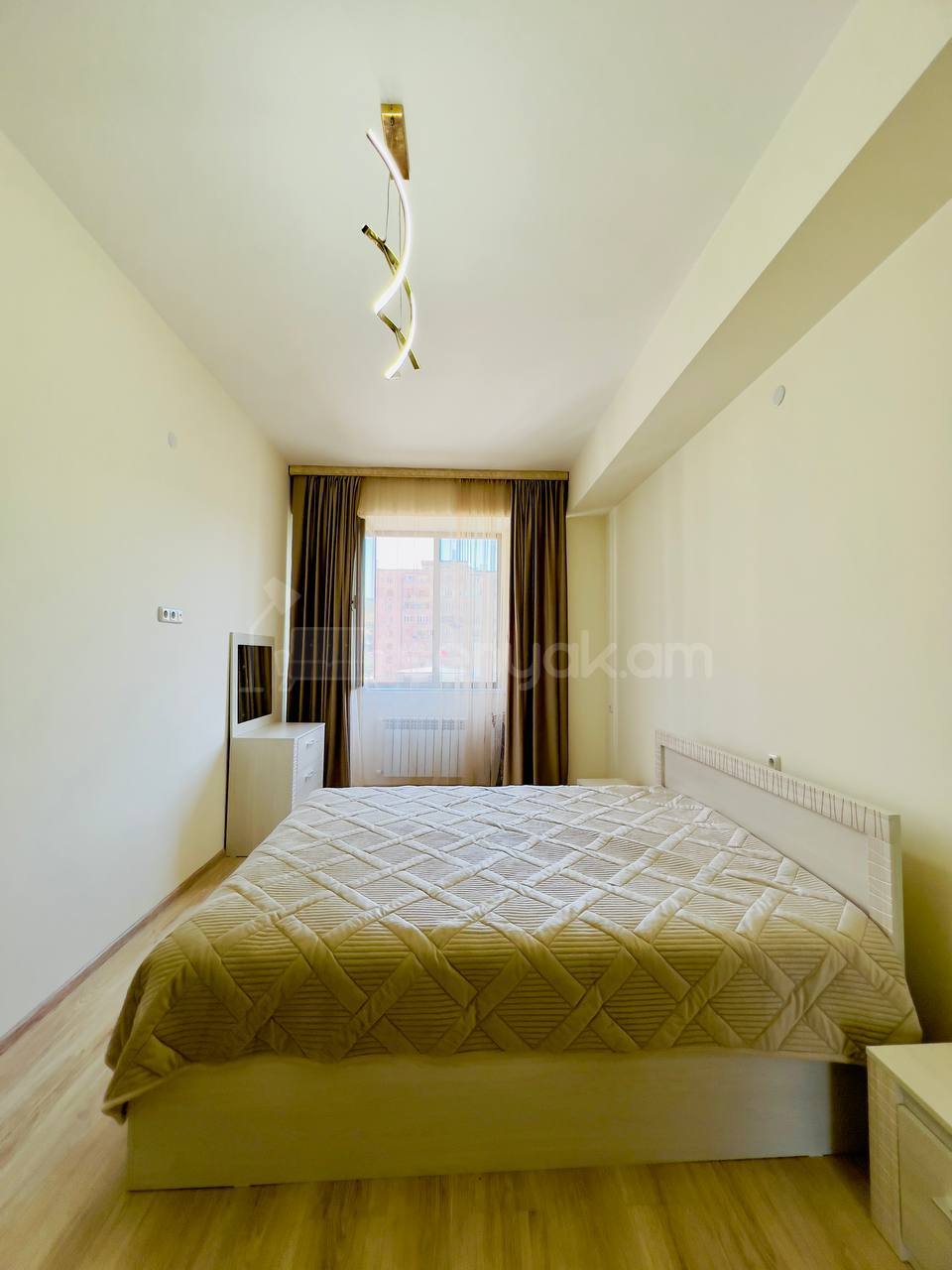 2 Սենյականոց Բնակարան Նորակառույցում, 60քմ, 6/15 հարկ, Դիզայներական Վերանորոգված, Կահավորված