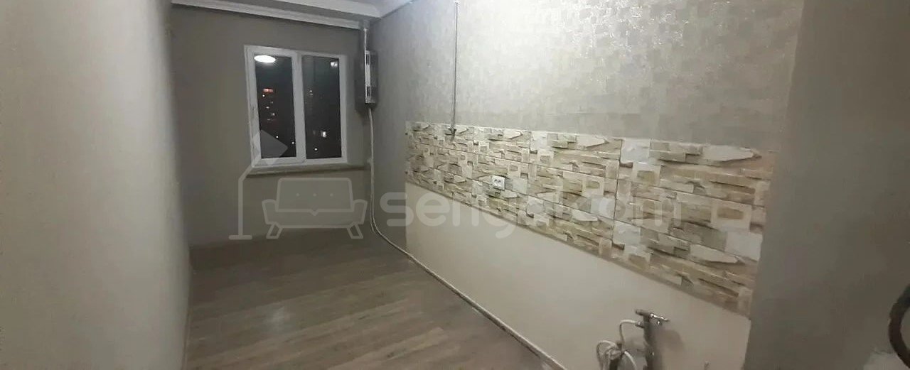 3 Սենյականոց Բնակարան, 75քմ, 9/9 հարկ, Նորմալ Վիճակում