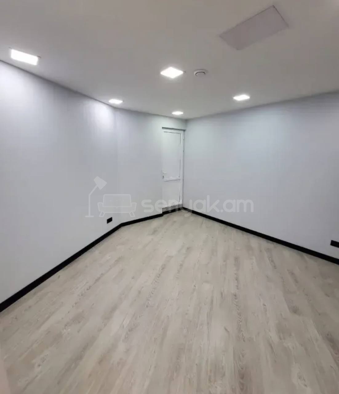 Օֆիսային Տարածք, 58քմ, Կապիտալ Վերանորոգված