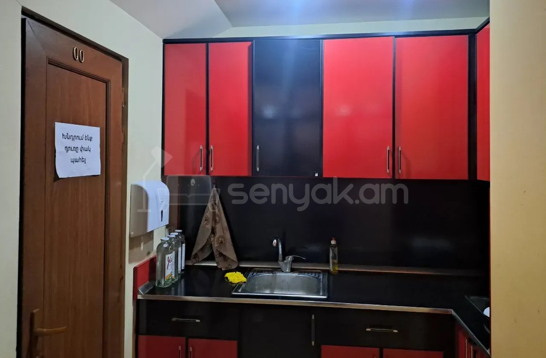 Օֆիսային Տարածք, 36քմ, Կապիտալ Վերանորոգված