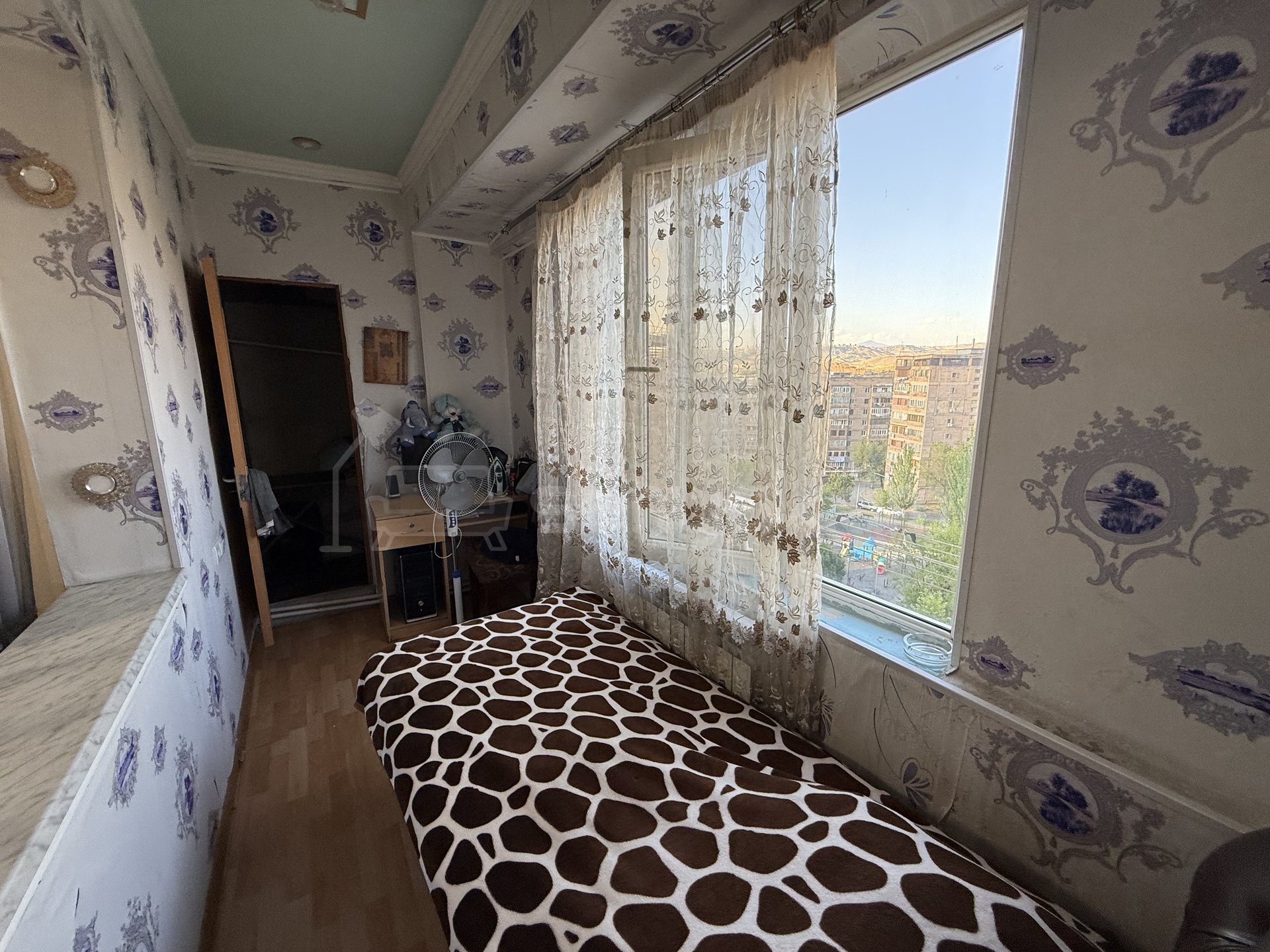 4 Սենյականոց Բնակարան, 73քմ, 9/9 հարկ, Կապիտալ Վերանորոգված