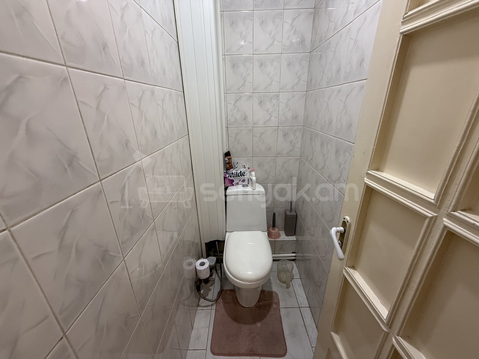 3 Սենյականոց Բնակարան Քարե Շենքում, 80քմ, 1/1 հարկ, Կապիտալ Վերանորոգված