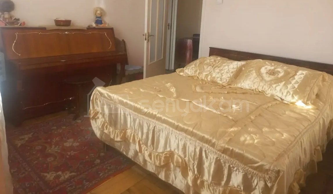 3 Սենյականոց Բնակարան, 80քմ, 7/9 հարկ, Պետական Վիճակում