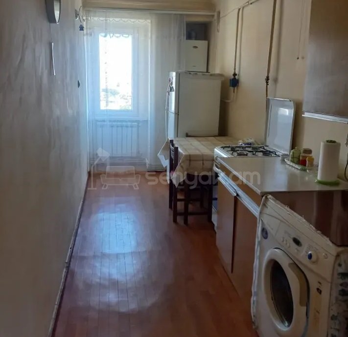 3 Սենյականոց Բնակարան, 80քմ, 7/9 հարկ, Պետական Վիճակում