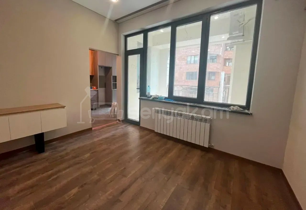 3 Սենյականոց Բնակարան Նորակառույցում, 88քմ, 3/16 հարկ, Դիզայներական Վերանորոգված