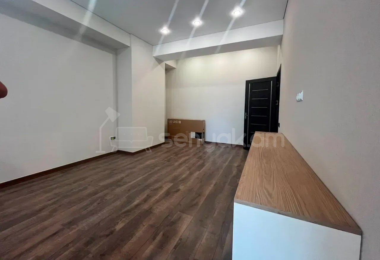 3 Սենյականոց Բնակարան Նորակառույցում, 88քմ, 3/16 հարկ, Դիզայներական Վերանորոգված