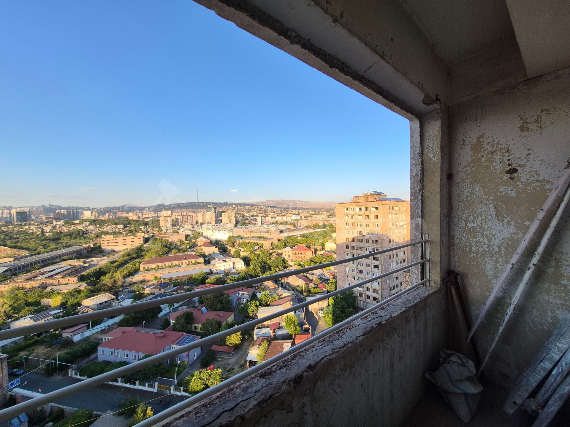 4 Սենյականոց Բնակարան, 97քմ, 14/14 հարկ, Կոսմետիկ Վերանորոգված