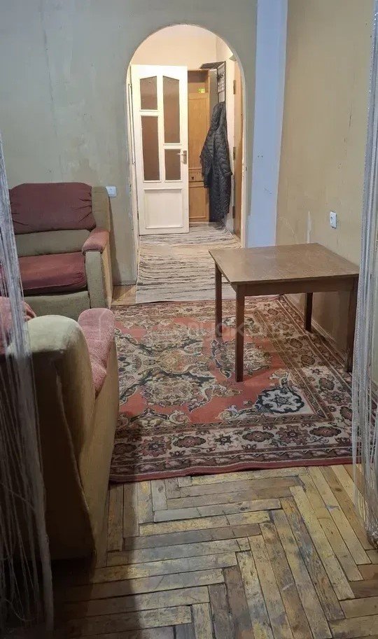 1 Սենյականոց Բնակարան, 38քմ, 8/9 հարկ, Պետական Վիճակում