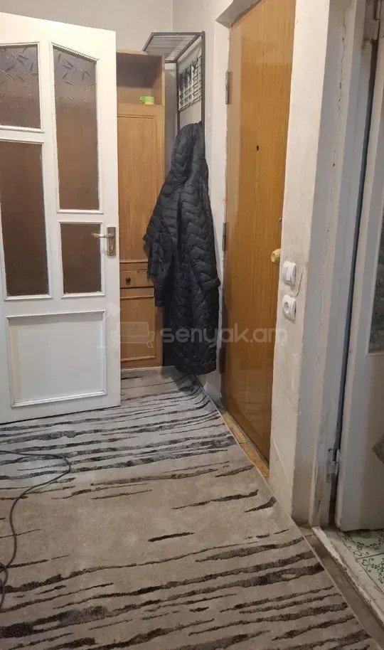 1 Սենյականոց Բնակարան, 38քմ, 8/9 հարկ, Պետական Վիճակում