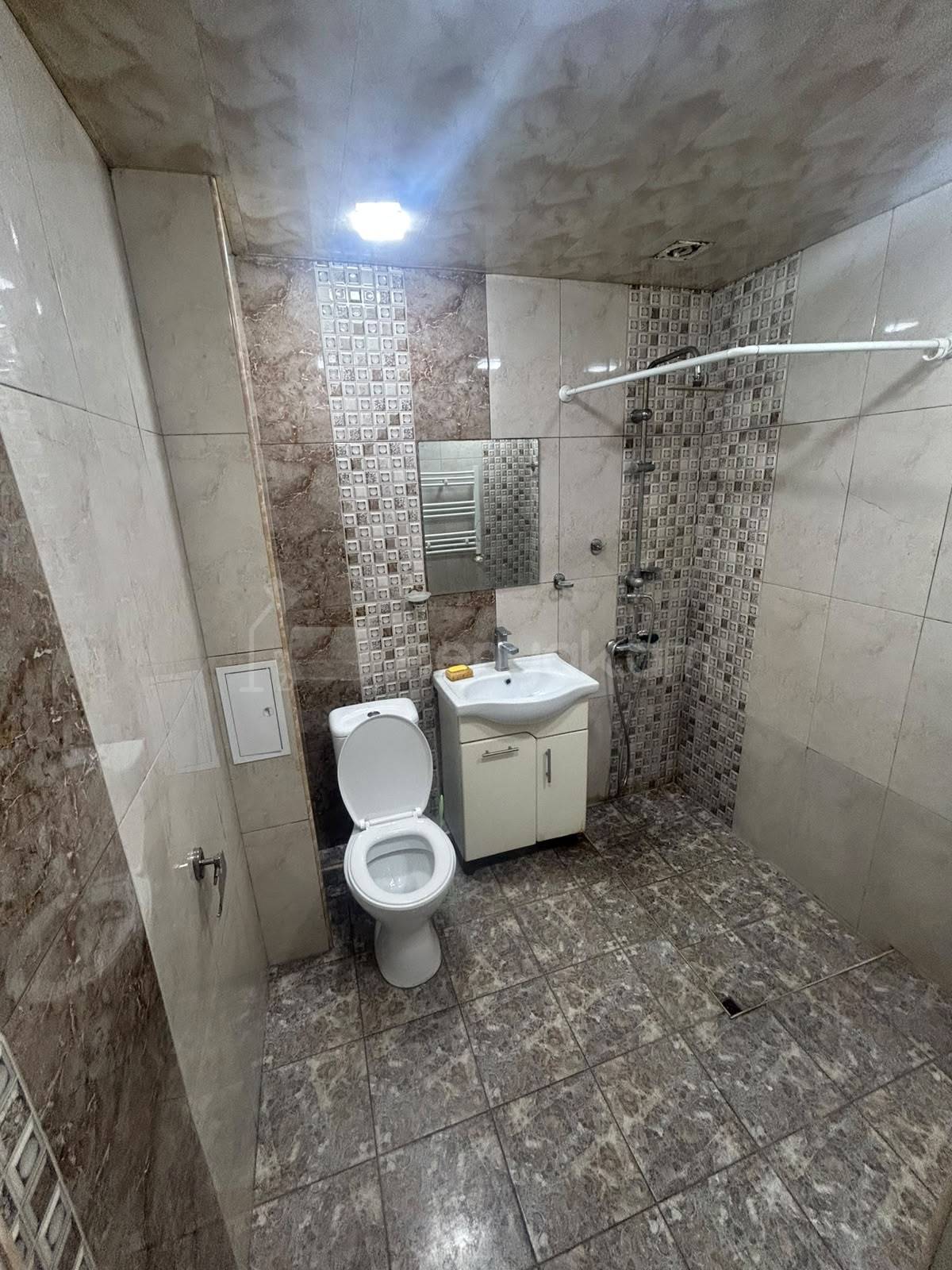 2 Սենյականոց Բնակարան, 55քմ, 1/9 հարկ, Կապիտալ Վերանորոգված, Կահավորված, Արևկող