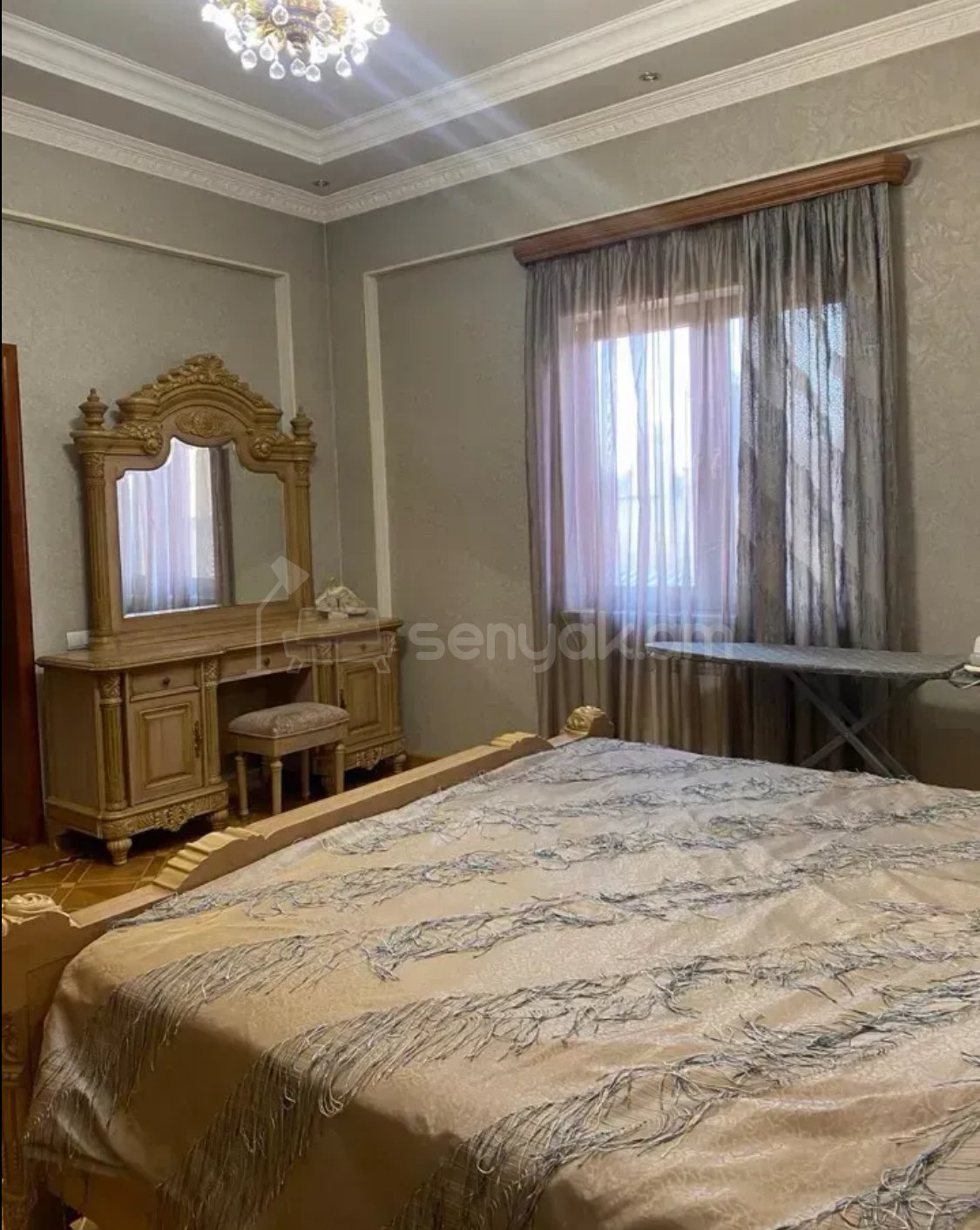 3 Սենյականոց Բնակարան Նորակառույց Քարե Շենքում, 110քմ, 5/5 հարկ, Կապիտալ Վերանորոգված, Կահավորված