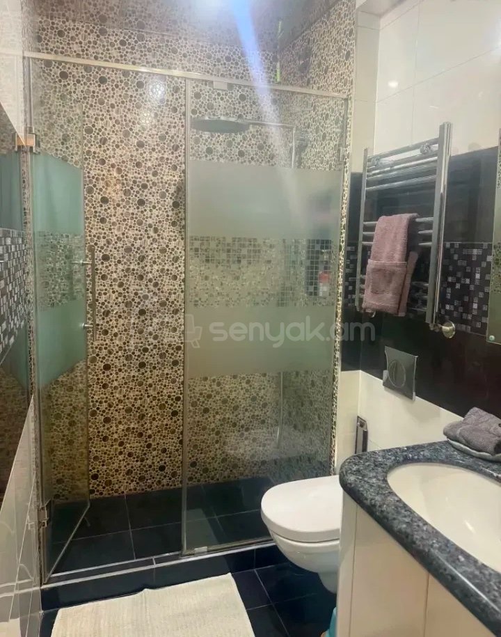 3 Սենյականոց Բնակարան Նորակառույցում, 95քմ, 12/16 հարկ, Կապիտալ Վերանորոգված