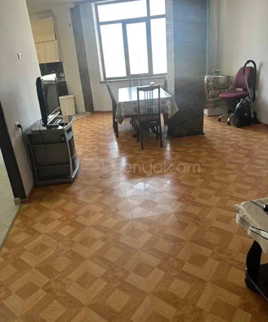 3 Սենյականոց Բնակարան, 81քմ, 7/11 հարկ, Կապիտալ Վերանորոգված, Կահավորված