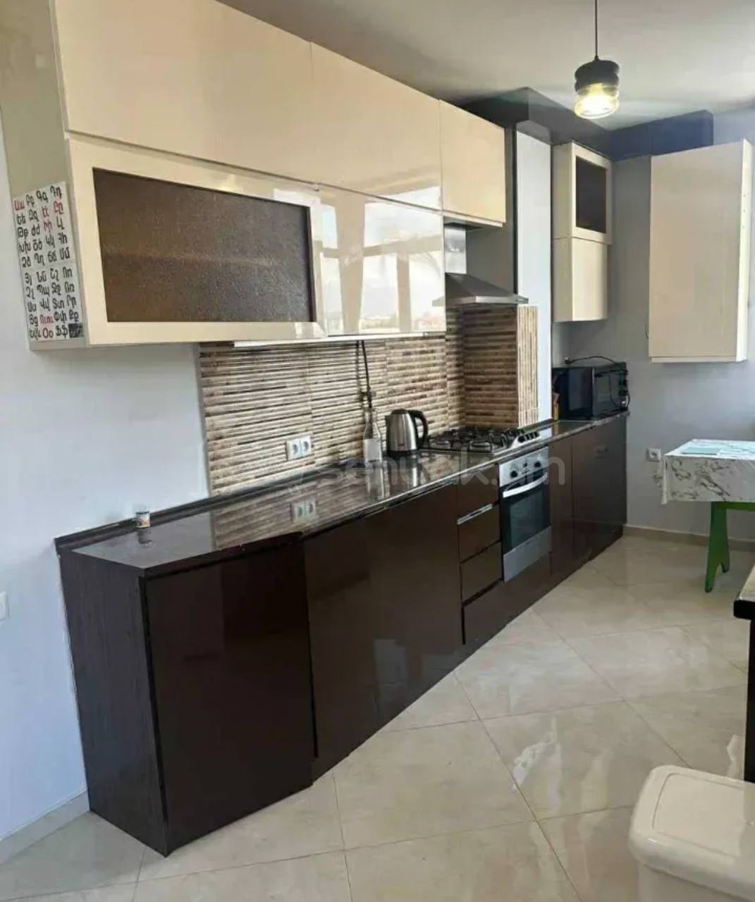 3 Սենյականոց Բնակարան, 81քմ, 7/11 հարկ, Կապիտալ Վերանորոգված, Կահավորված