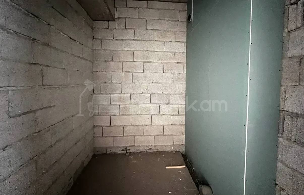 3 Սենյականոց Բնակարան, 83քմ, 7/17 հարկ, Զրոյական Վիճակում