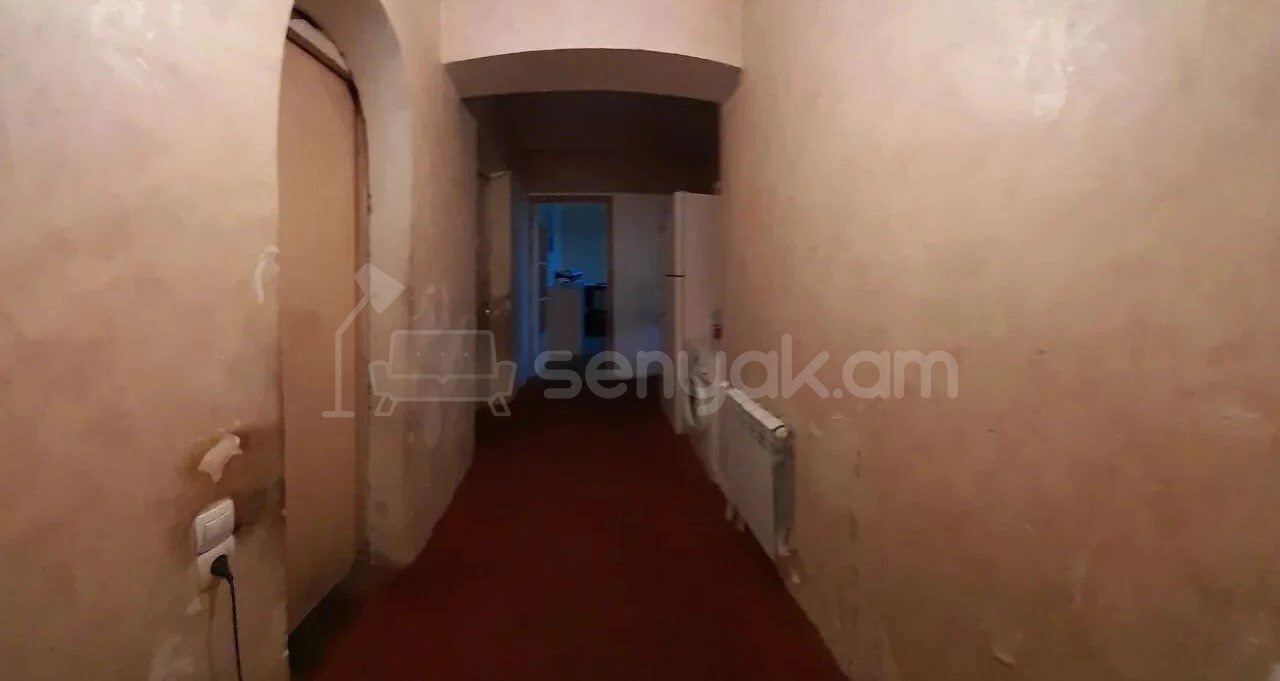 2 Սենյականոց Բնակարան, 64քմ, 8/9 հարկ, Պետական Վիճակում