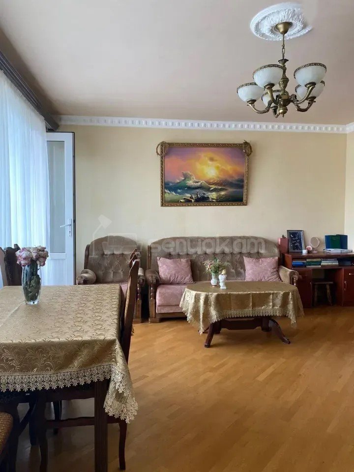 3 Սենյականոց Բնակարան, 74քմ, 9/9 հարկ, Կոսմետիկ Վերանորոգված