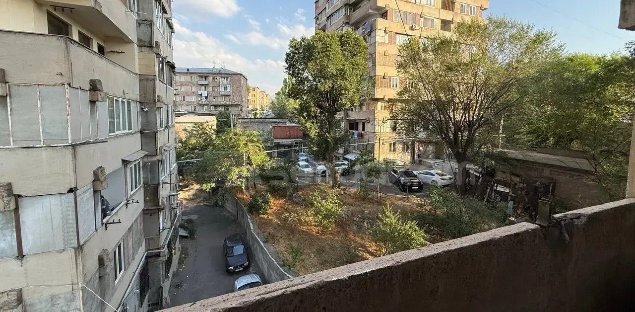 2 Սենյականոց Բնակարան, 76քմ, 5/14 հարկ, Պետական Վիճակում