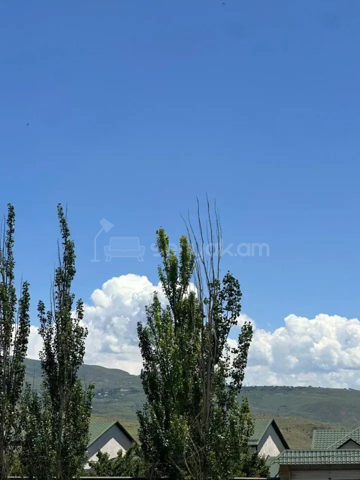 3 Սենյականոց Բնակարան, 73քմ, 3/9 հարկ, Կոսմետիկ Վերանորոգված
