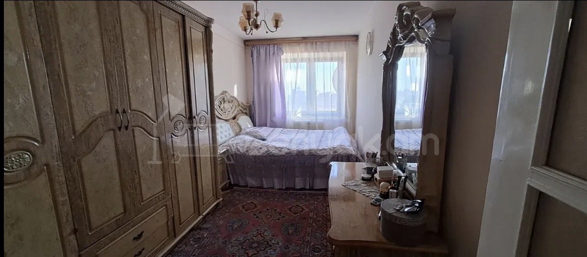 4 Սենյականոց Բնակարան Քարե Շենքում, 70քմ, 4/4 հարկ, Կապիտալ Վերանորոգված