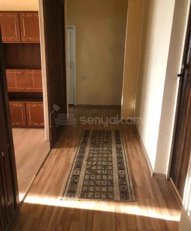 2 Սենյականոց Բնակարան Քարե Շենքում, 60քմ, 5/5 հարկ, Կոսմետիկ Վերանորոգված, Կահավորված