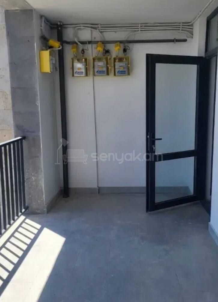 4 Սենյականոց Բնակարան Նորակառույցում, 109քմ, 8/10 հարկ, Զրոյական Վիճակում