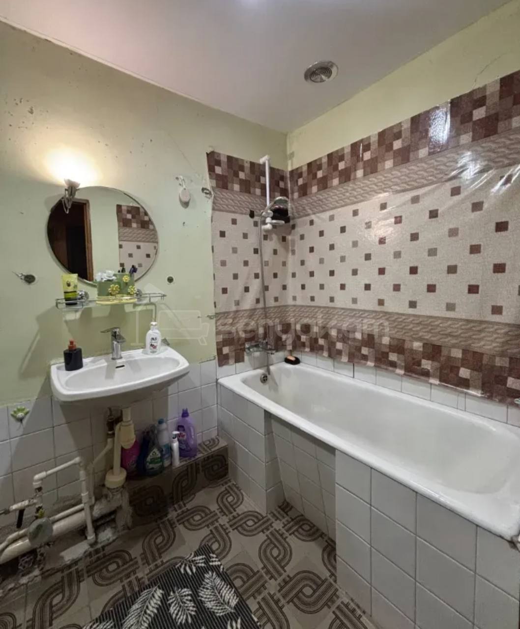 1 Սենյականոց Բնակարան, 41քմ, 3/16 հարկ, Պետական Վիճակում