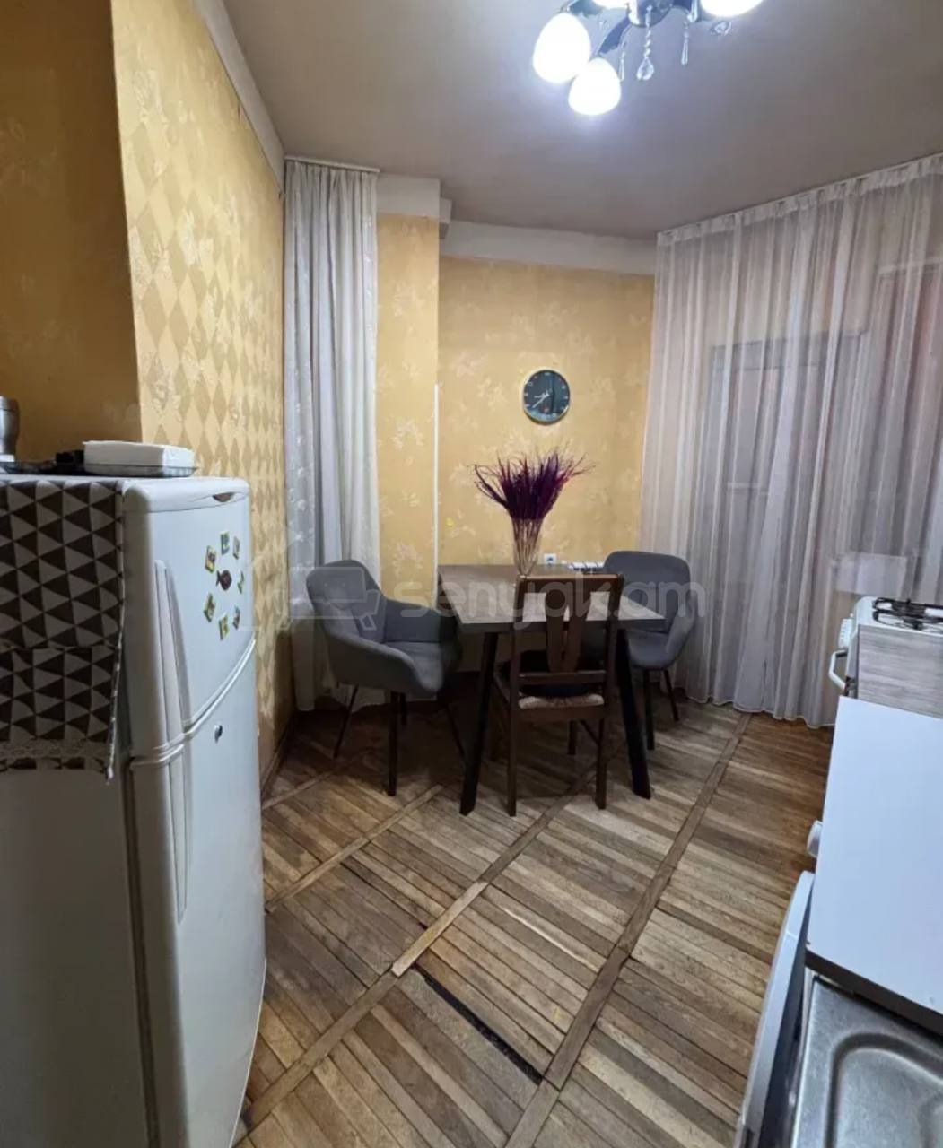 1 Սենյականոց Բնակարան, 41քմ, 3/16 հարկ, Պետական Վիճակում