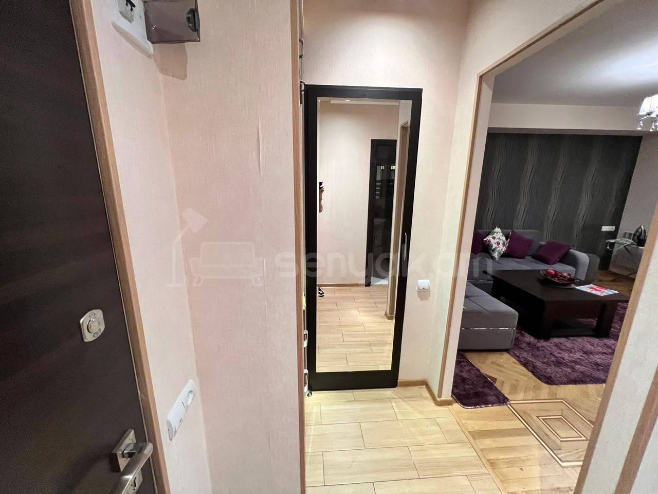 2 Սենյականոց Բնակարան, 45քմ, 7/9 հարկ, Կապիտալ Վերանորոգված, Կահավորված
