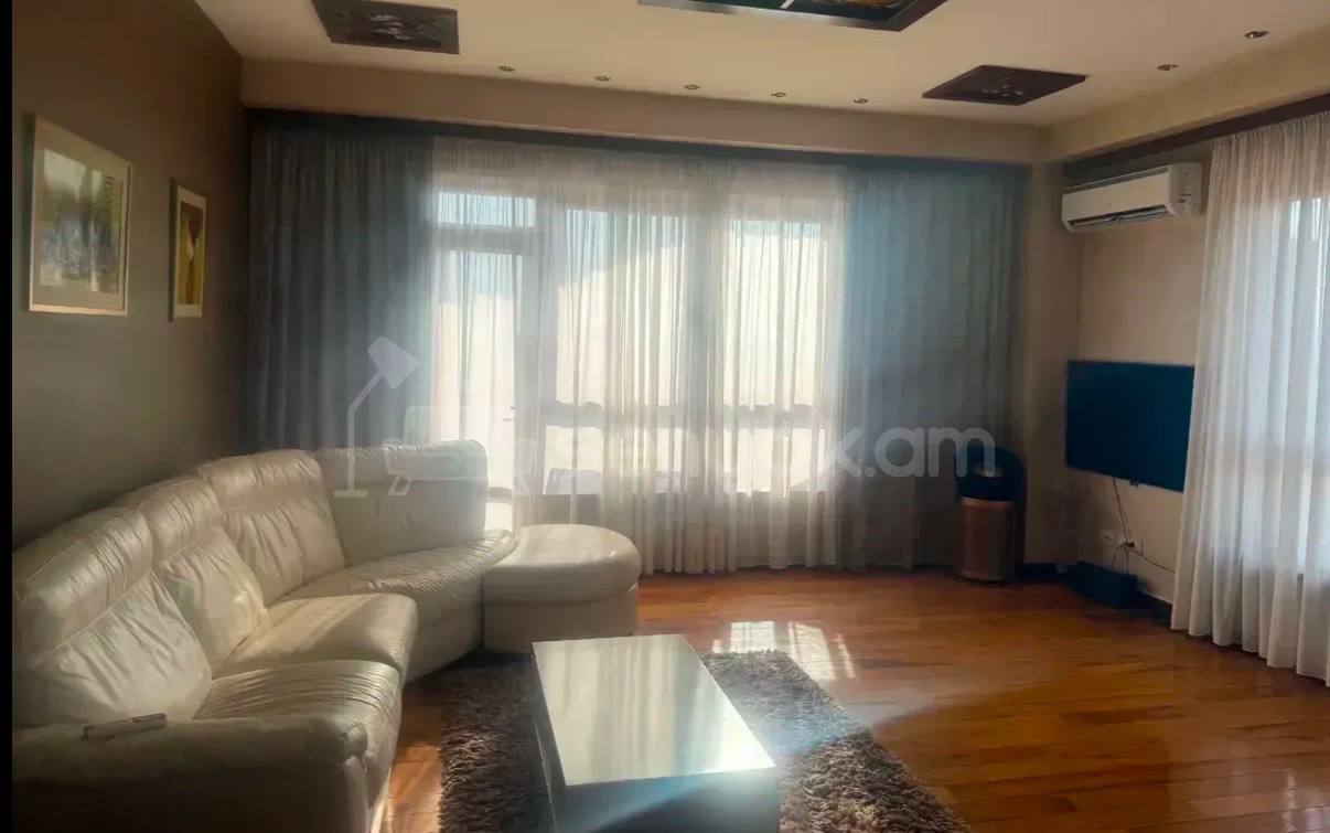 3 Սենյականոց Բնակարան, 95քմ, 12/16 հարկ, Կապիտալ Վերանորոգված