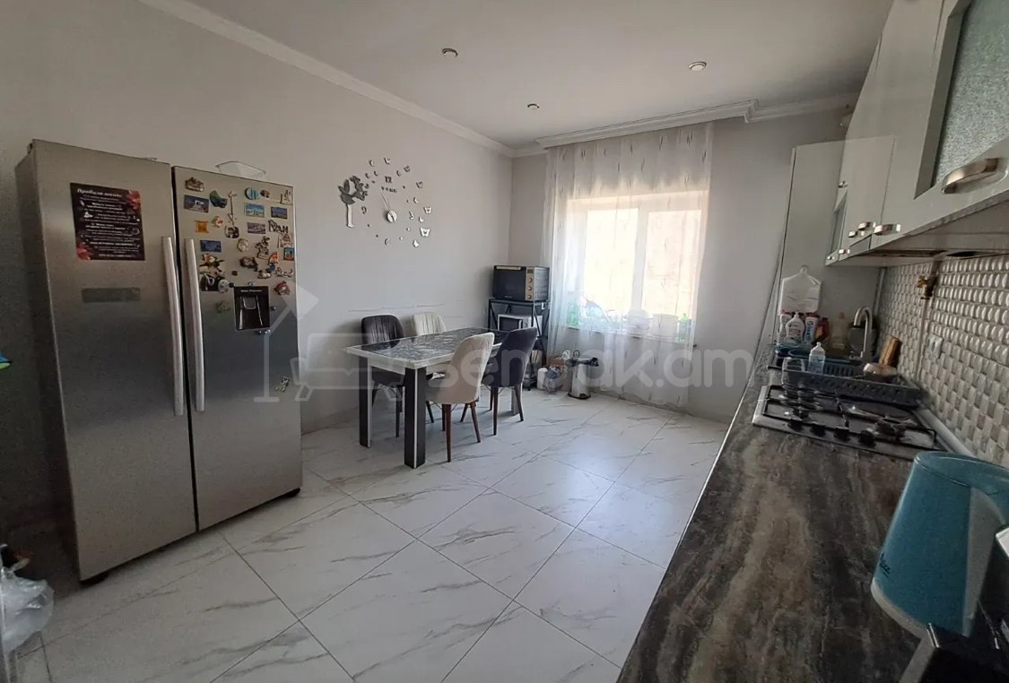 7 Սենյականոց Սեփական Տուն, 330քմ, Կապիտալ Վերանորոգված
