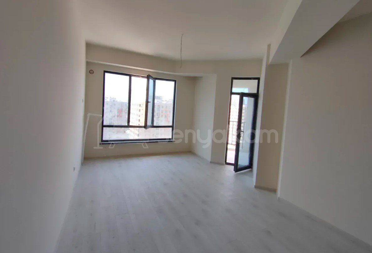 3 Սենյականոց Բնակարան Նորակառույցում, 84քմ, 13/16 հարկ, Կապիտալ Վերանորոգված