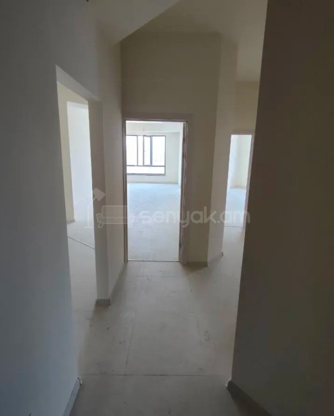 3 Սենյականոց Բնակարան Նորակառույցում, 84քմ, 13/16 հարկ, Կապիտալ Վերանորոգված