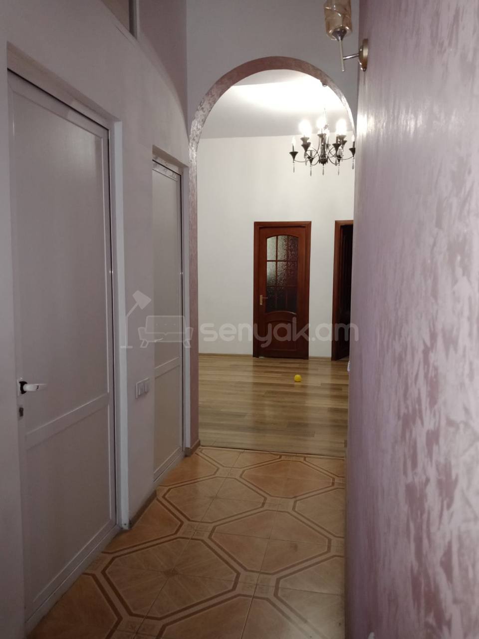 3 Սենյականոց Բնակարան, 82քմ, 1/9 հարկ, Կապիտալ Վերանորոգված, Կահավորված
