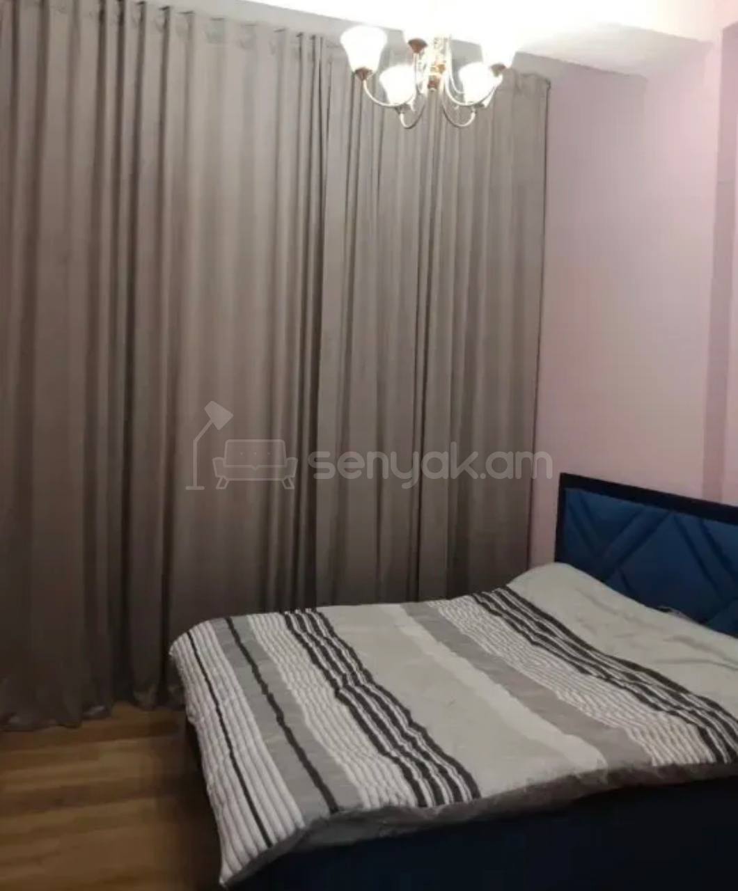3 Սենյականոց Բնակարան Քարե Շենքում, 82քմ, 1/9 հարկ, Կապիտալ Վերանորոգված