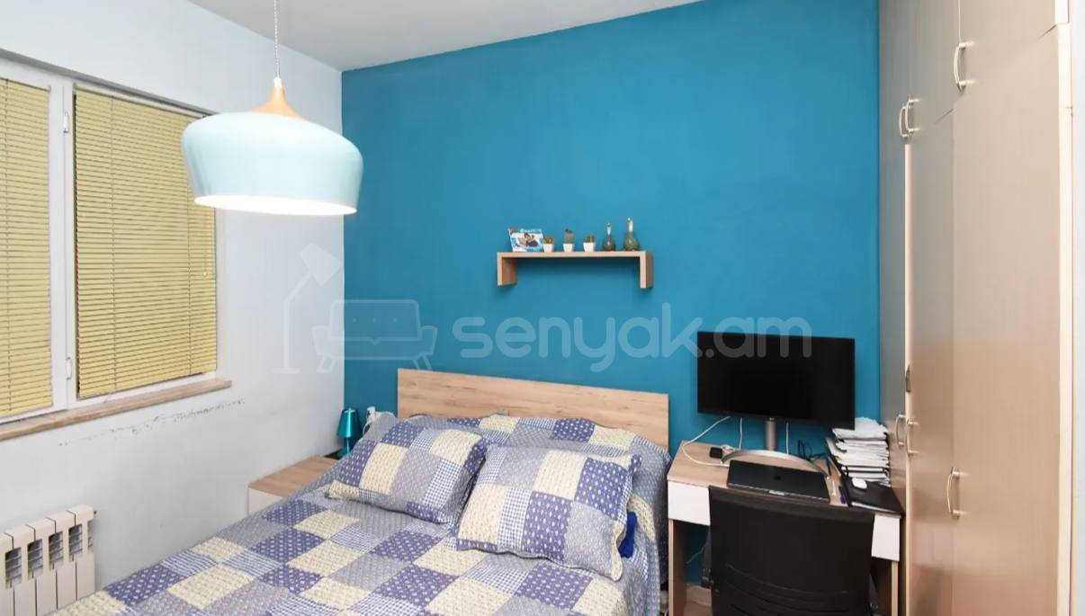 3 Սենյականոց Բնակարան Քարե Շենքում, 70քմ, 1/5 հարկ, Կապիտալ Վերանորոգված