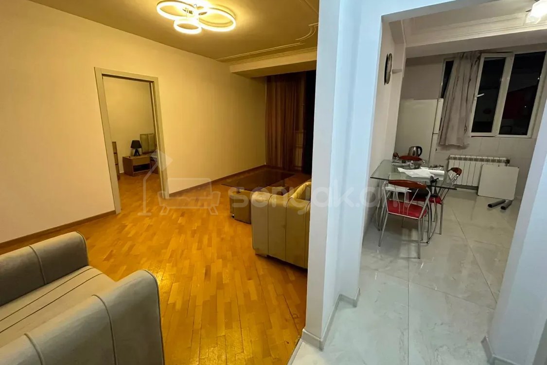 2 Սենյականոց Բնակարան, 55քմ, 3/12 հարկ, Կապիտալ Վերանորոգված, Կահավորված
