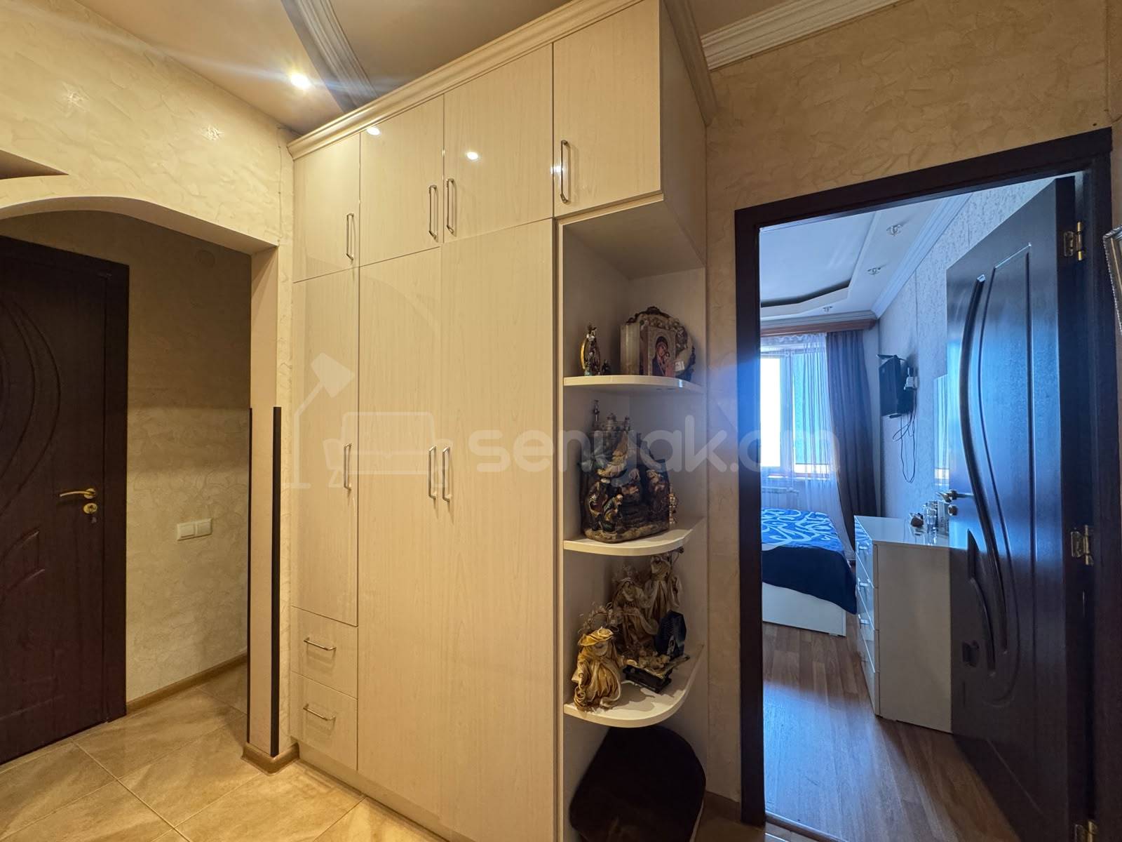 3 Սենյականոց Բնակարան, 82քմ, 6/9 հարկ, Կապիտալ Վերանորոգված