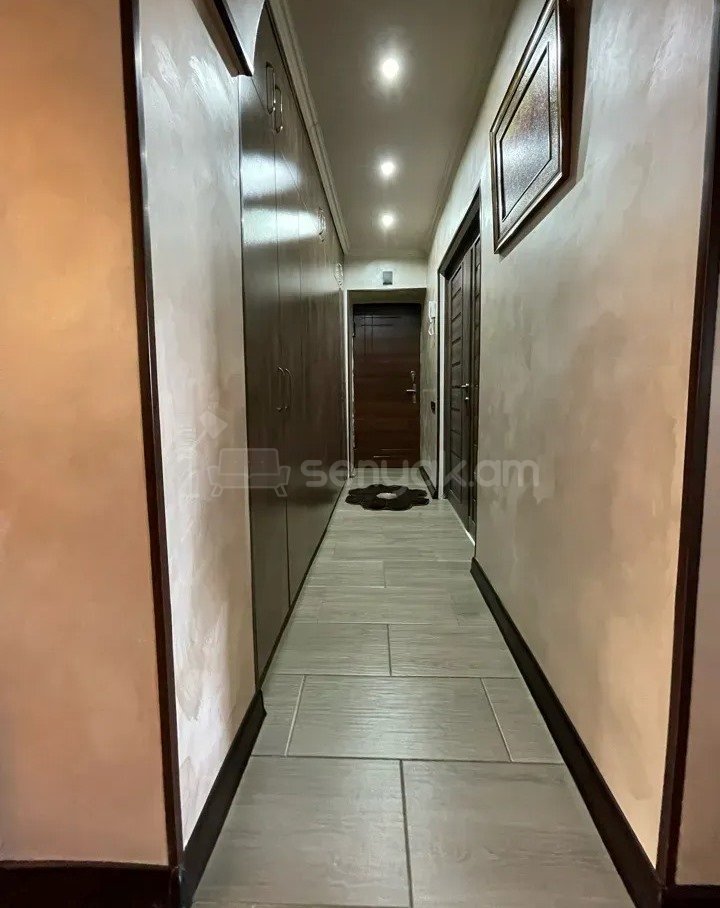 2 Սենյականոց Բնակարան, 77քմ, 8/9 հարկ, Կապիտալ Վերանորոգված
