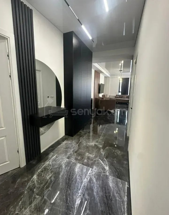 3 Սենյականոց Բնակարան Նորակառույցում, 83քմ, 14/18 հարկ, Դիզայներական Վերանորոգված