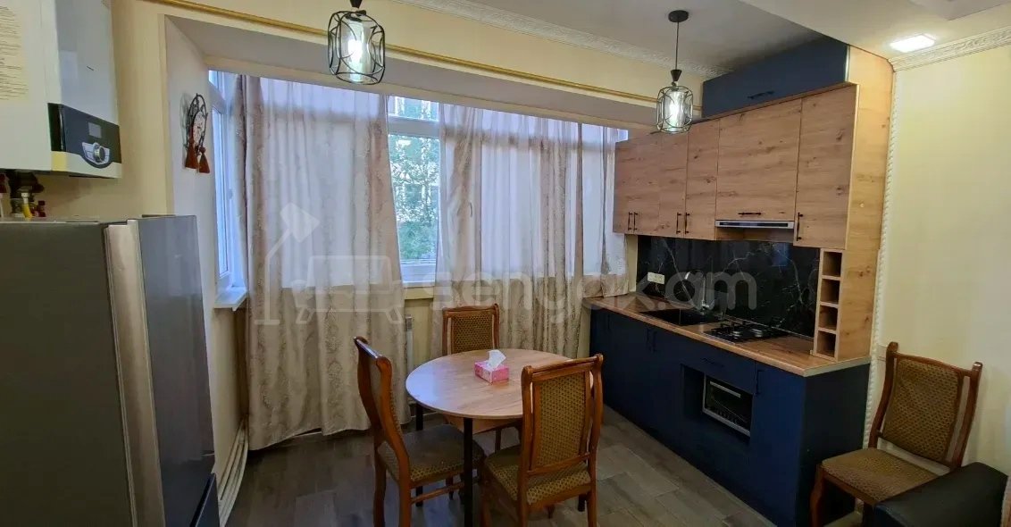 3 Սենյականոց Բնակարան, 78քմ, 3/9 հարկ, Կապիտալ Վերանորոգված