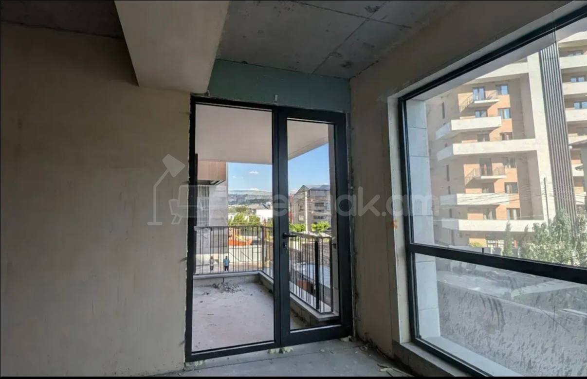 2 Սենյականոց Բնակարան Նորակառույցում, 74քմ, 2/10 հարկ, Զրոյական Վիճակում