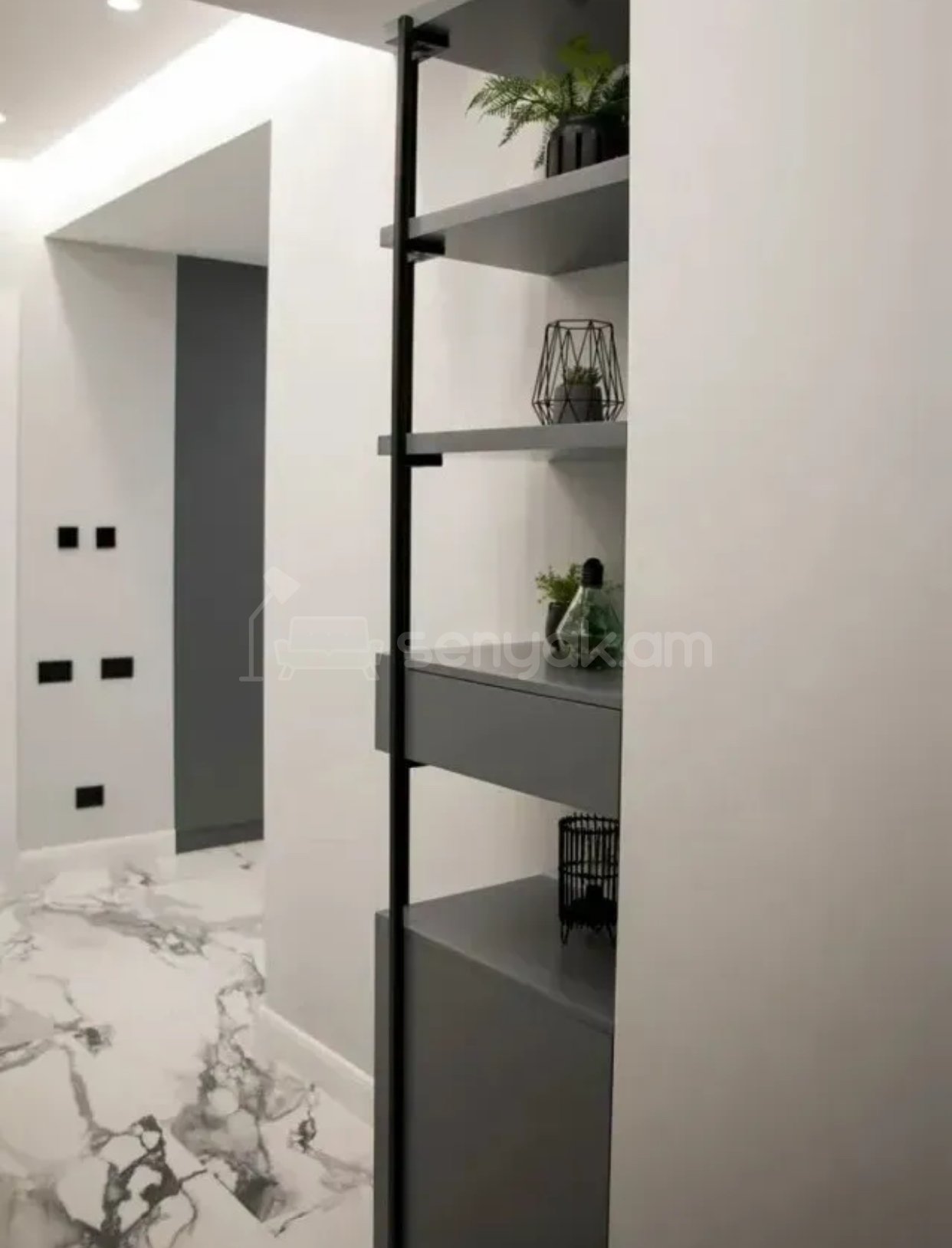 1 Սենյականոց Բնակարան, 100քմ, 3/9 հարկ, Դիզայներական Վերանորոգված