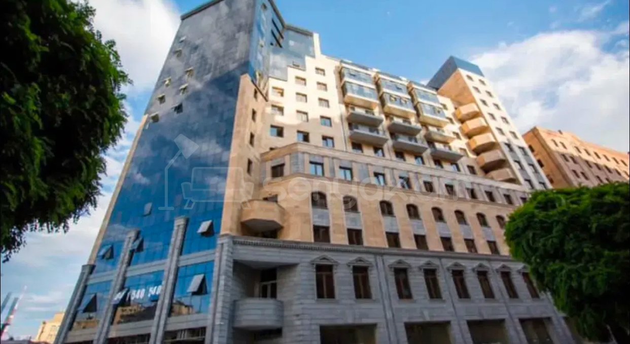 1 Սենյականոց Բնակարան, 40քմ, 12/15 հարկ, Դիզայներական Վերանորոգված