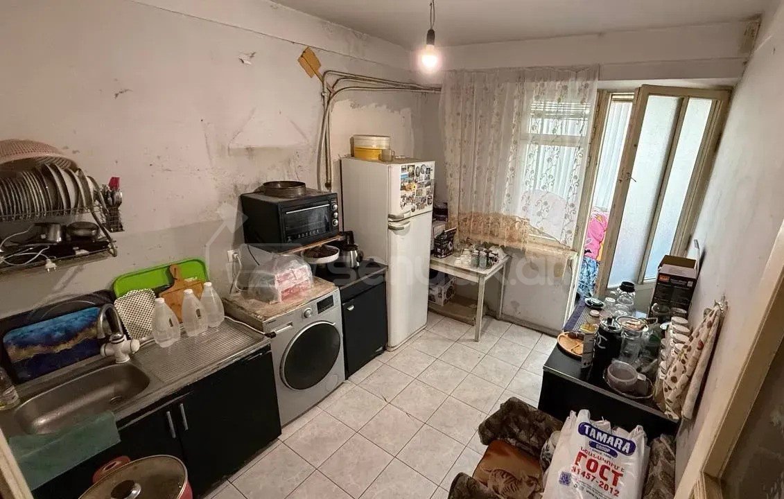 2 Սենյականոց Բնակարան, 76քմ, 5/14 հարկ, Նորմալ Վիճակում