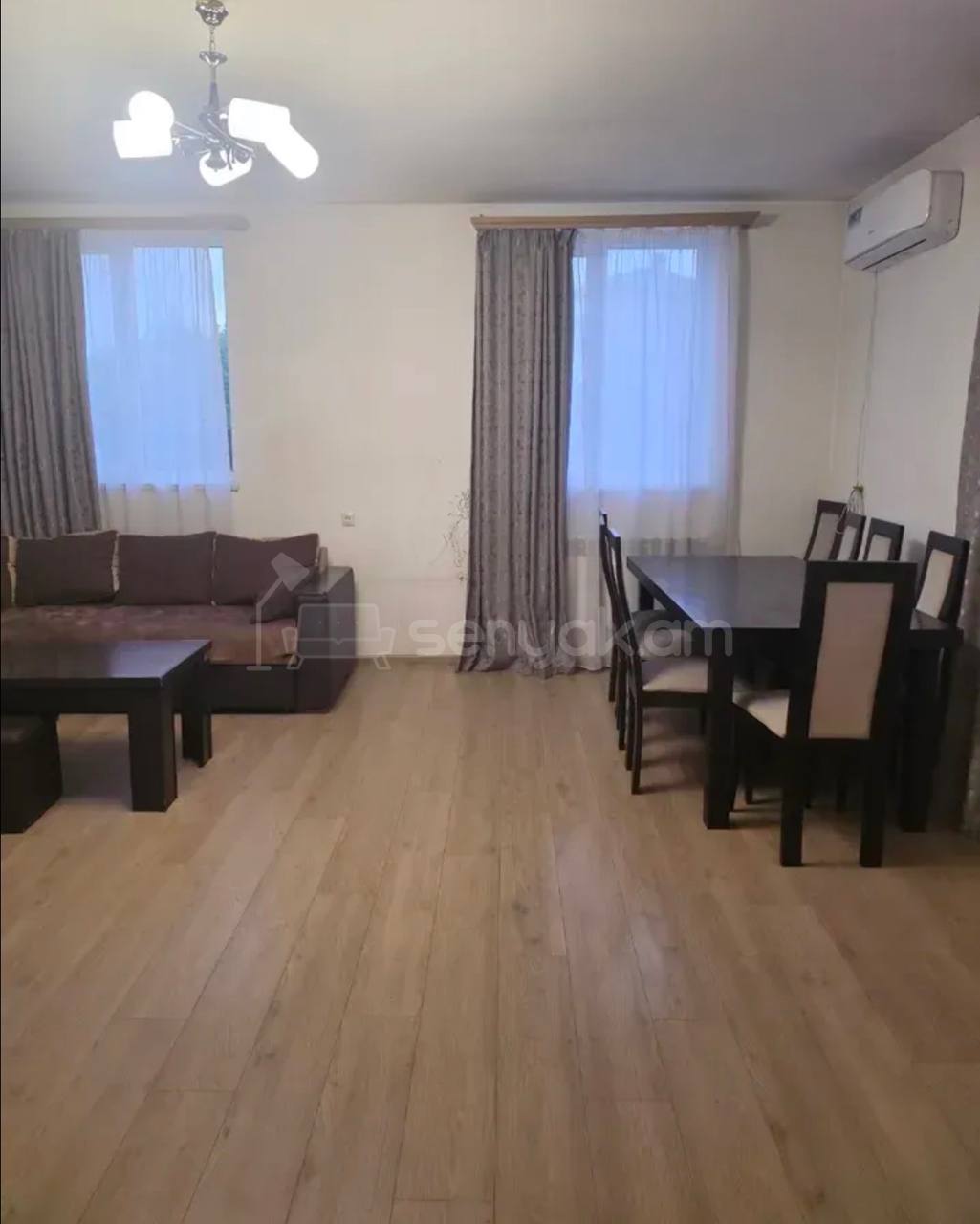 3 Սենյականոց Բնակարան Քարե Շենքում, 91քմ, 2/4 հարկ, Կապիտալ Վերանորոգված