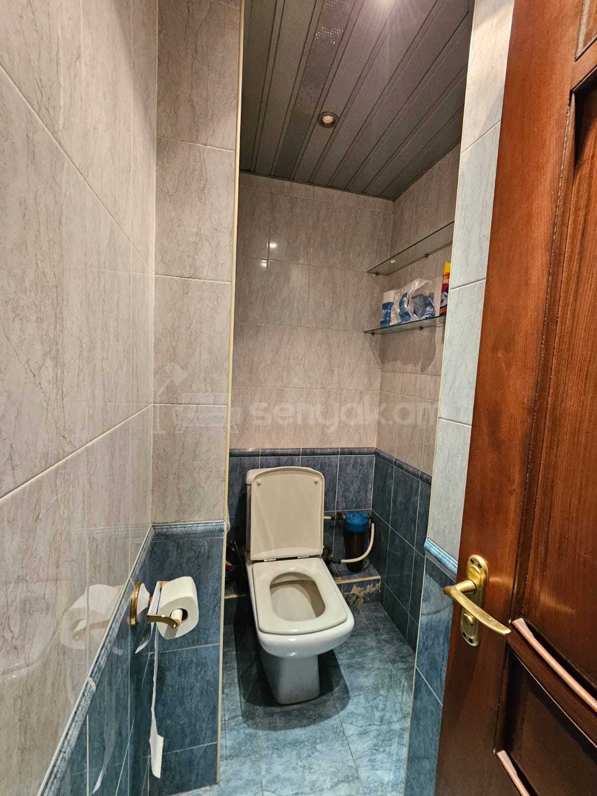 3 Սենյականոց Բնակարան, 90քմ, 3/9 հարկ, Դիզայներական Վերանորոգված, Կահավորված, Արևկող