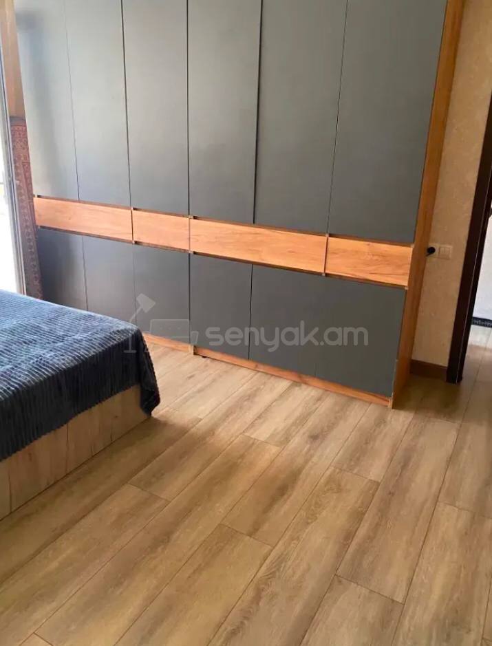 2 Սենյականոց Բնակարան, 41քմ, 3/9 հարկ, Կապիտալ Վերանորոգված